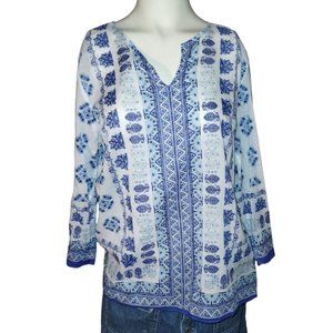 Talbots Size Petite-Med Blue and White 3/4 sleeve HOBO pattern V-neck 100 Cotton
